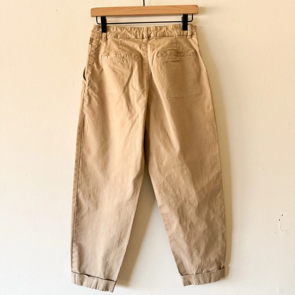Zara Women’s Khaki Chino Pants Size 26‎